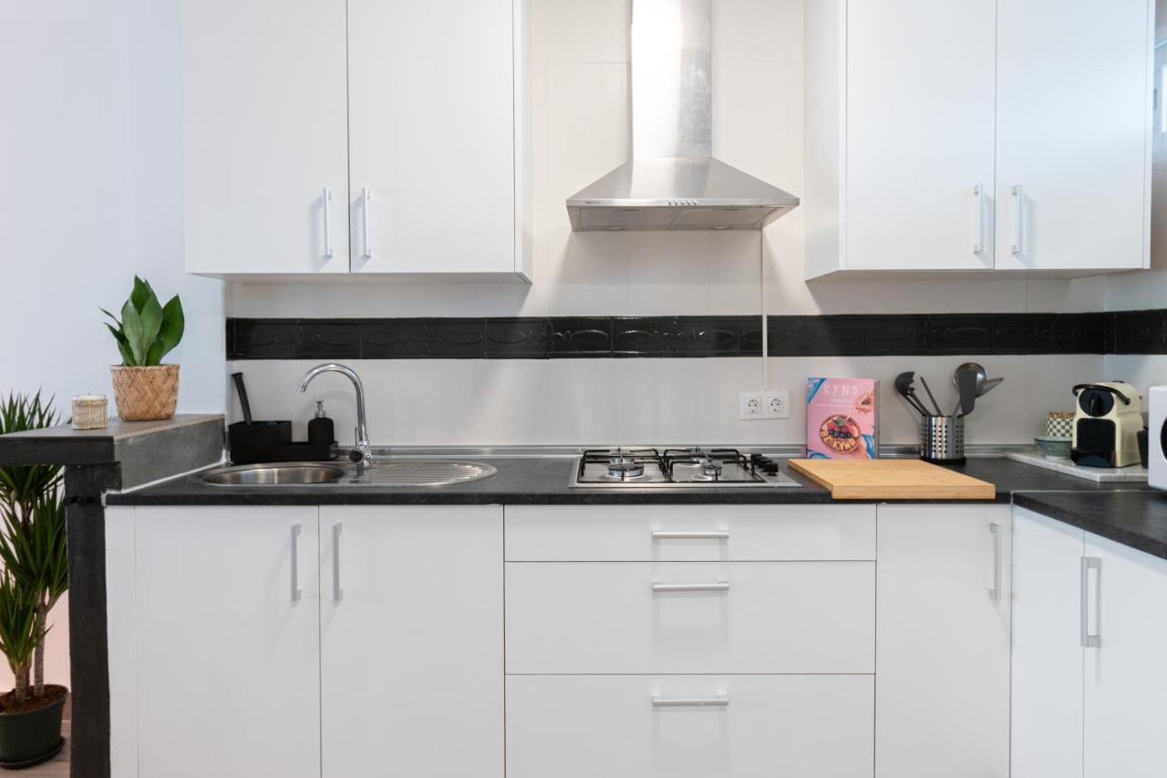Satu Granada: Modern In The Albaicin Apartment Granada