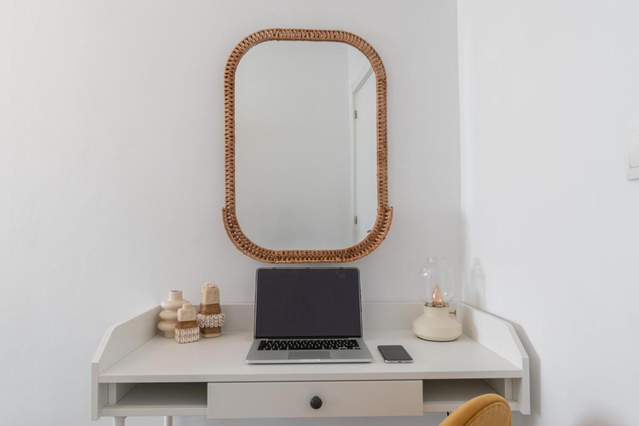 Satu Granada: Modern In The Albaicin Apartment Granada