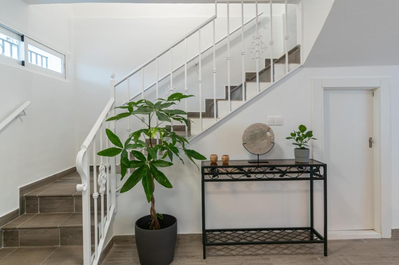 Satu Granada: Modern In The Albaicin Apartment *
