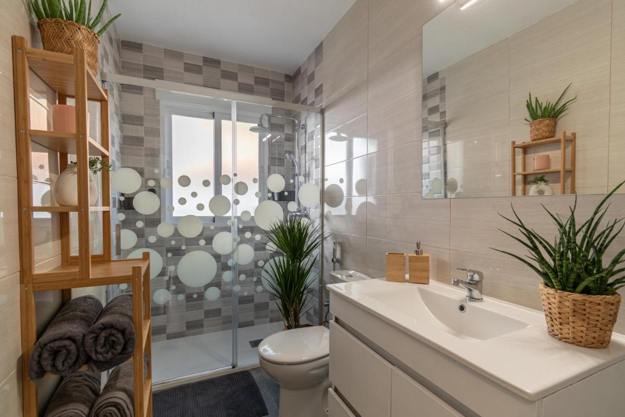 Satu Granada: Modern In The Albaicin Apartment Granada